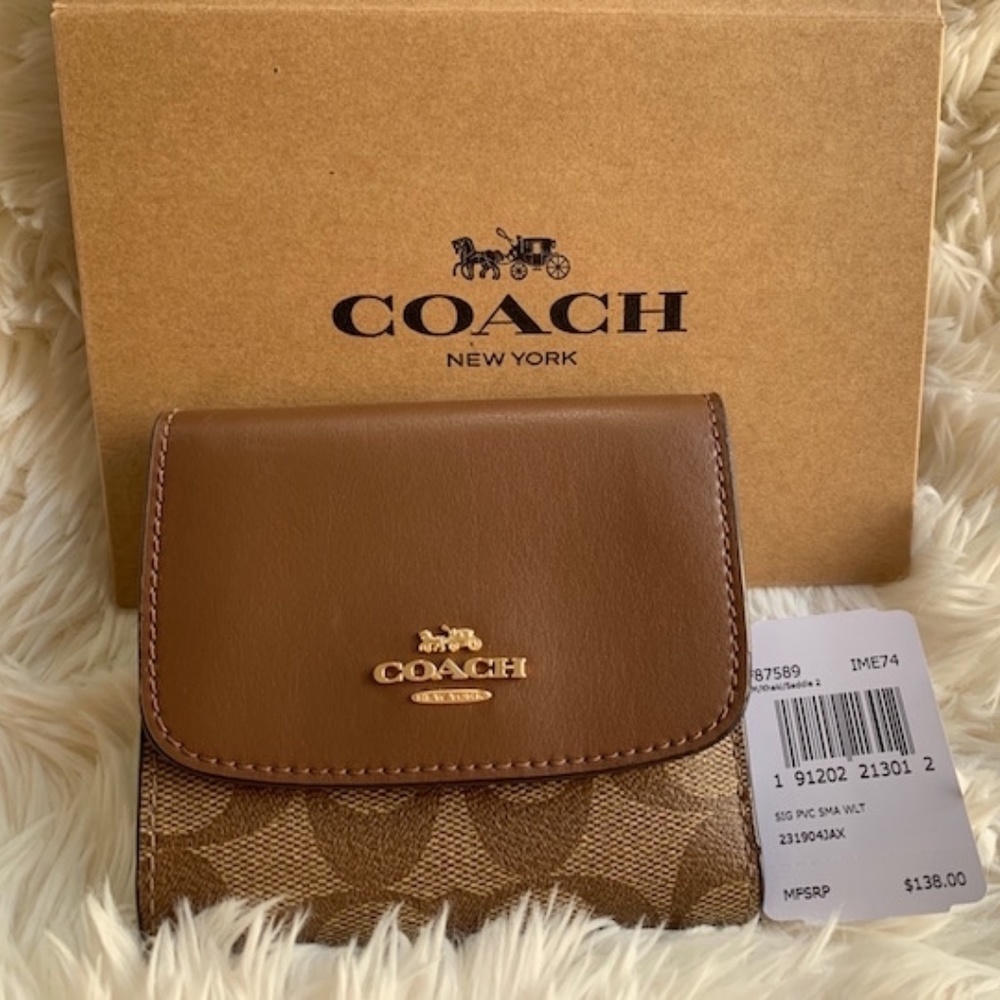 COACH Small Wallet In Signature Canvas